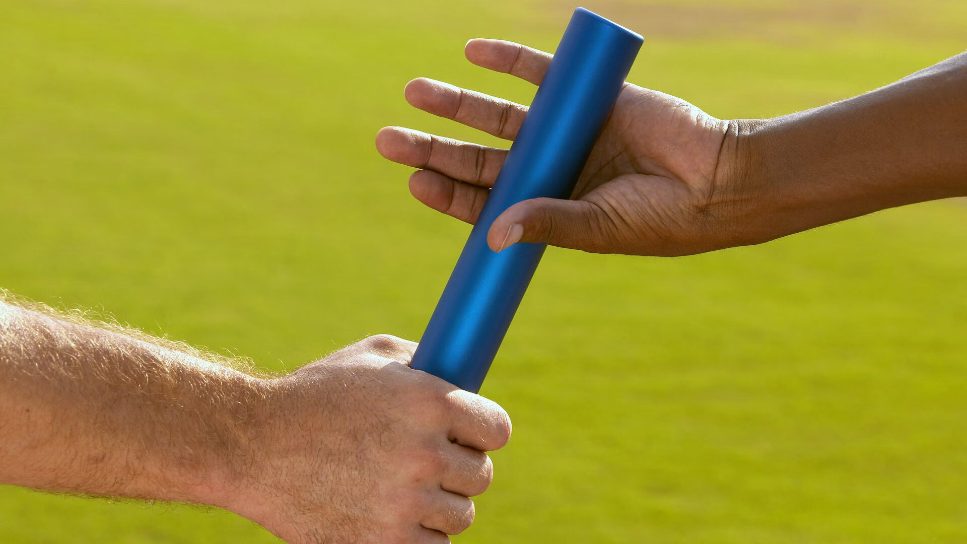 全国足球运动员职业形象提升，树立良好榜样，足球运动员的职业素养